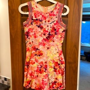 Miss Behave Girls size M Floral Dress